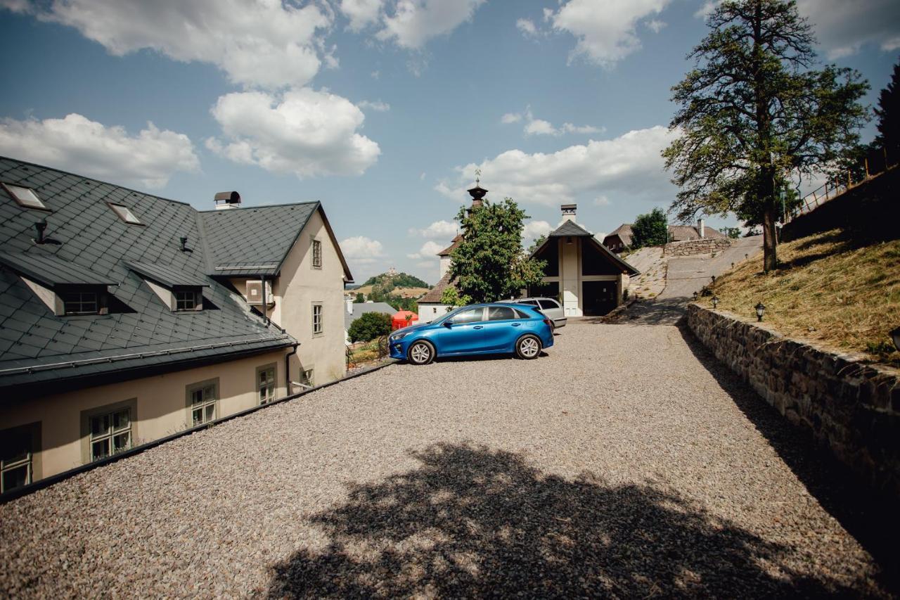 Hotel Glaus Banska Stiavnica Luaran gambar